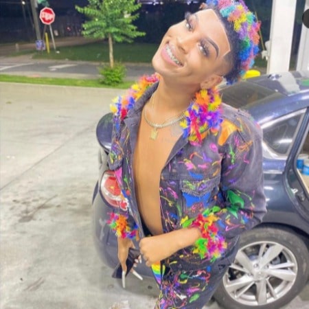 Deshawn Harris is a well-known TikTok star